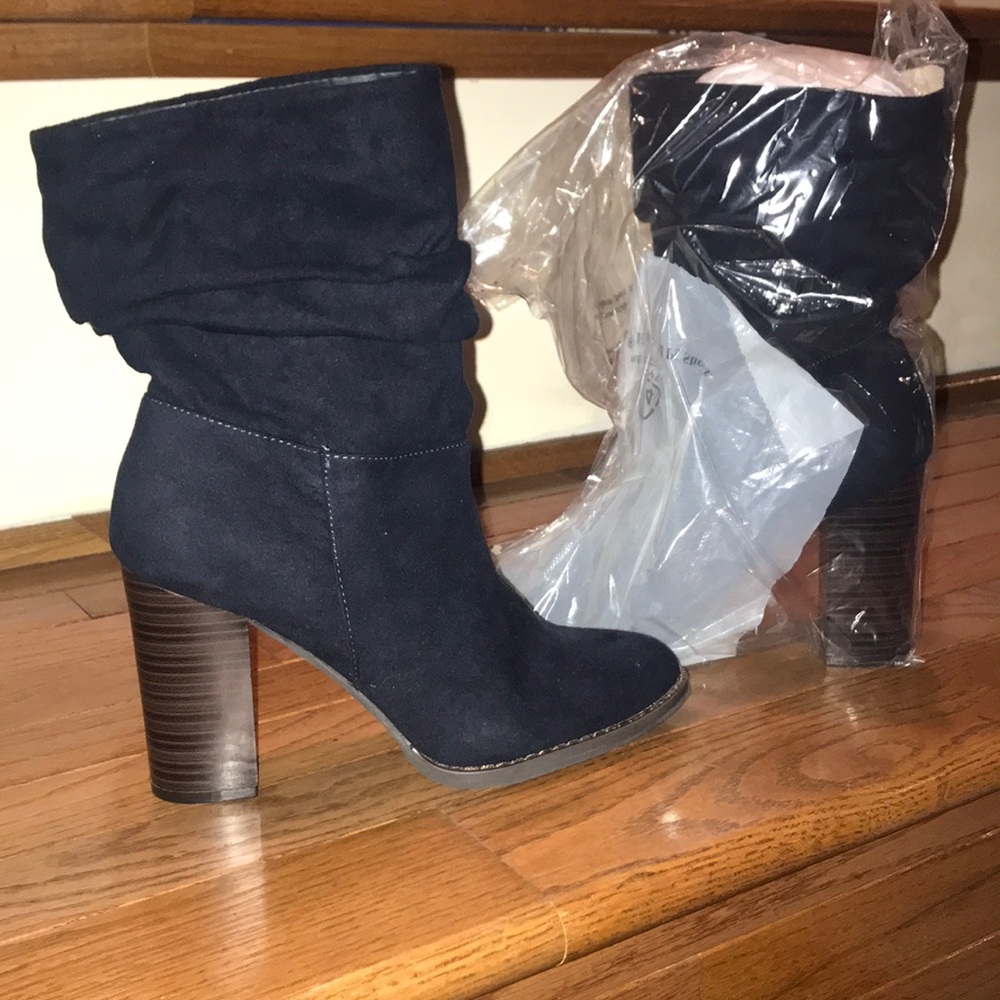 Navy heeled booties